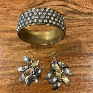 Bohemian multi-tone bangle bracelet with matching dangle earrings